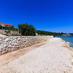 ヴィラ Beachfront House Dalmatino Trogir With Pool On Ciovo トロギール