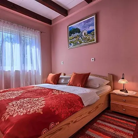 Beachfront House Dalmatino With Pool On Ciovo