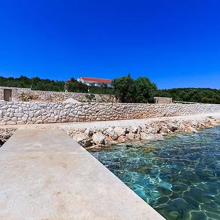 Vila Beachfront House Dalmatino With Pool On Ciovo