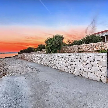 Vila Beachfront House Dalmatino With Pool On Ciovo Trogir