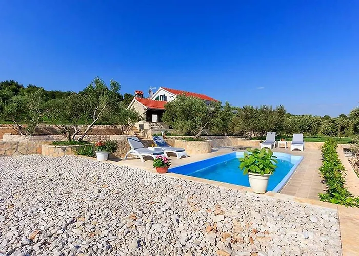 Villa Beachfront House Dalmatino Trogir With Pool On Ciovo