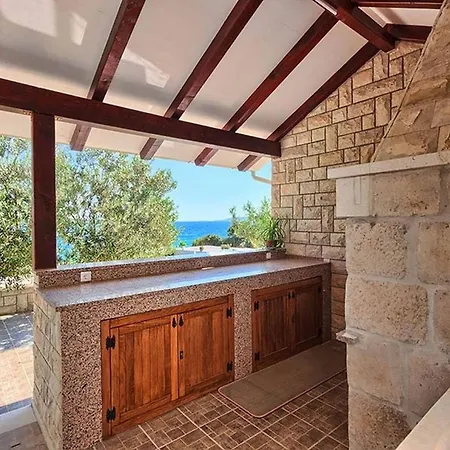 Villa Beachfront House Dalmatino With Pool On Ciovo