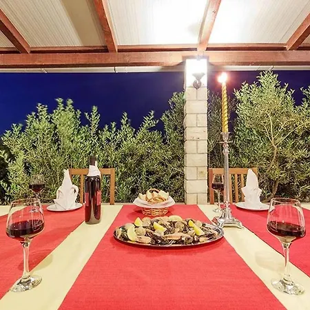 Beachfront House Dalmatino With Pool On Ciovo Trogir